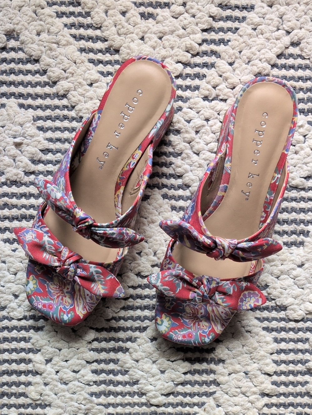 Copper Key Floral Knot-Front Slide Heels Retro Pinup Size 6.5